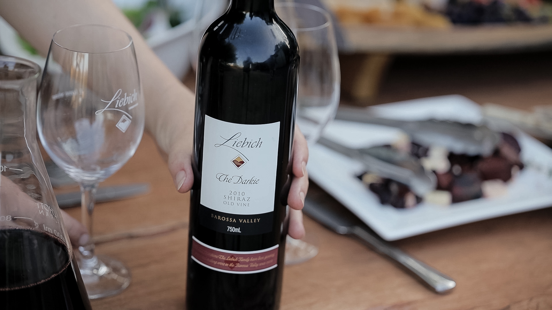 Liebich Darkie Shiraz 2010 table food landscape